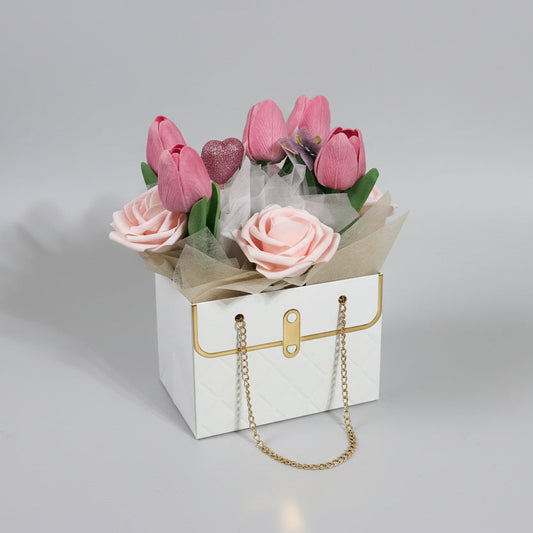 Tulipánbox fehér dobozban